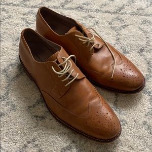 Banana Republic dress shoes